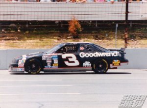 sucp-110801-chevrolet-top-100-087-chevrolet-lumina-Dale-Earnhardt-Lumina.jpg
