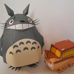 Totoro & cat-bus