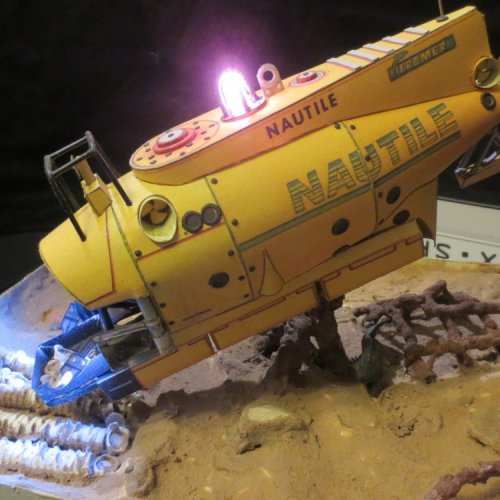 NAUTILE (paper model mini submarine)