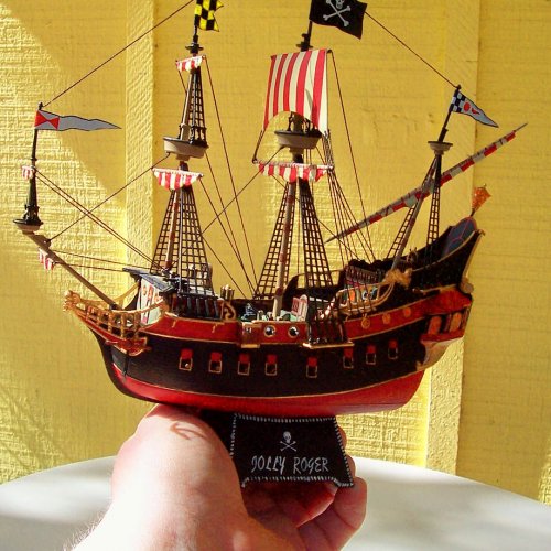 Revell Jolly Roger Ship - Plastic Model