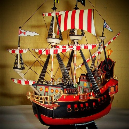 Revell Jolly Roger Ship - Plastic Model