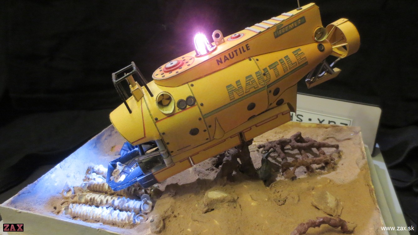 NAUTILE (paper model mini submarine)